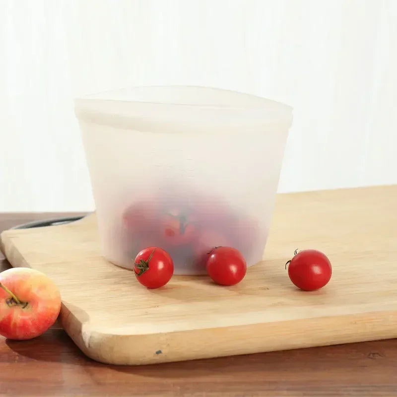 Professional Reusable Silicone Food Storage Bags - Leakproof Ziplock Solutions for Food Preservation and Refrigerator Organization
