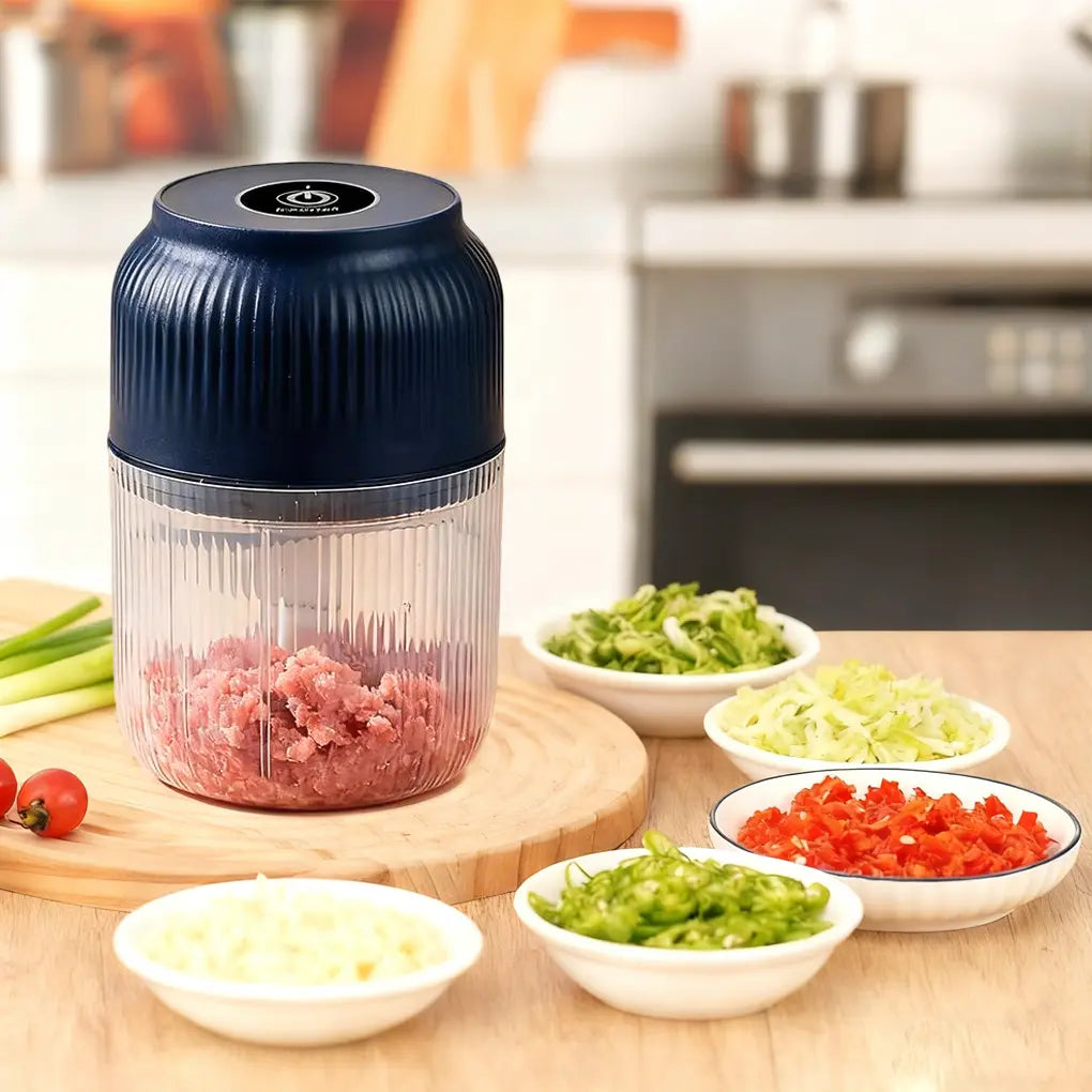 Electric Garlic Chopper with 4 Sharp Blades - 300ML Portable Food Processor for Vegetables, Ginger, Chili, Fruits, Meat, and Spices